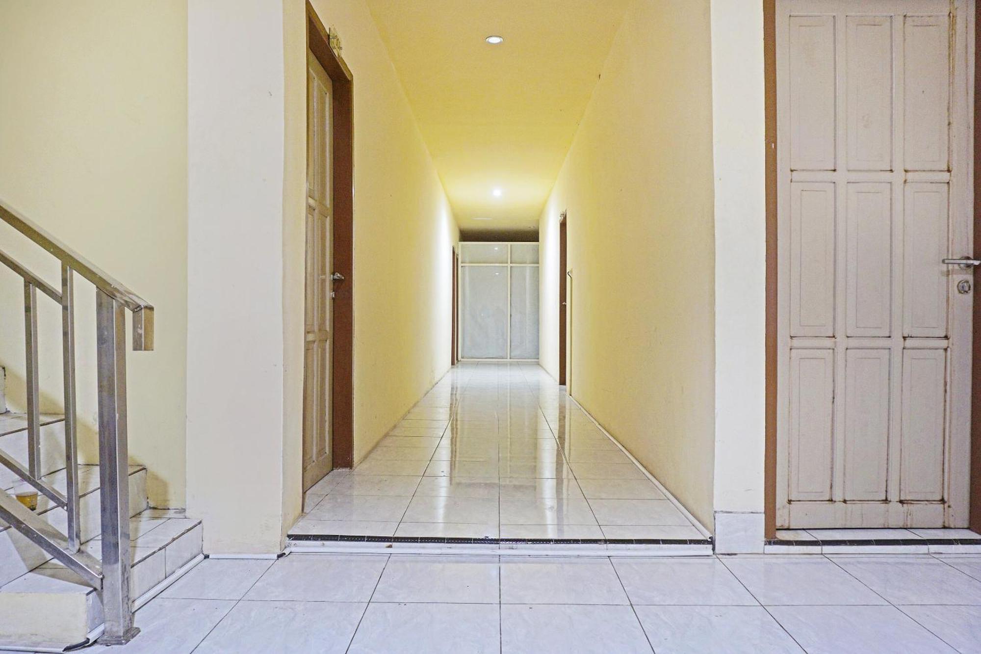 Collection O 91331 Hotel Grand Saota Soppeng Lalabata Exterior foto