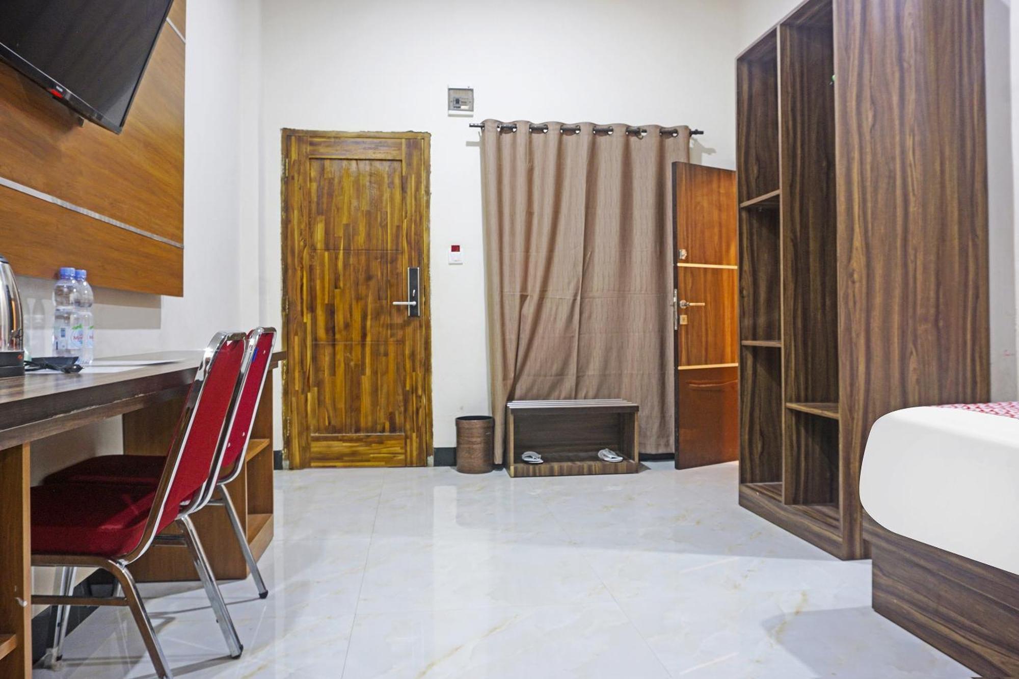 Collection O 91331 Hotel Grand Saota Soppeng Lalabata Exterior foto