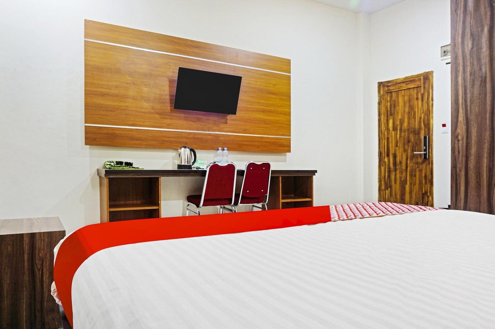 Collection O 91331 Hotel Grand Saota Soppeng Lalabata Exterior foto